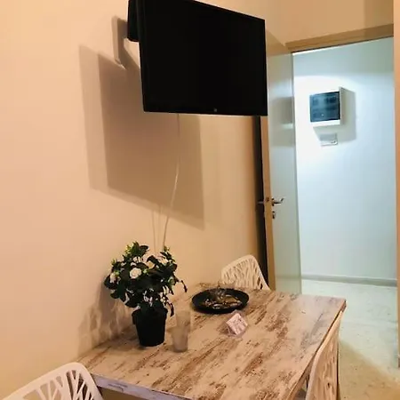 Ariadni's 5 Kasrtinaki